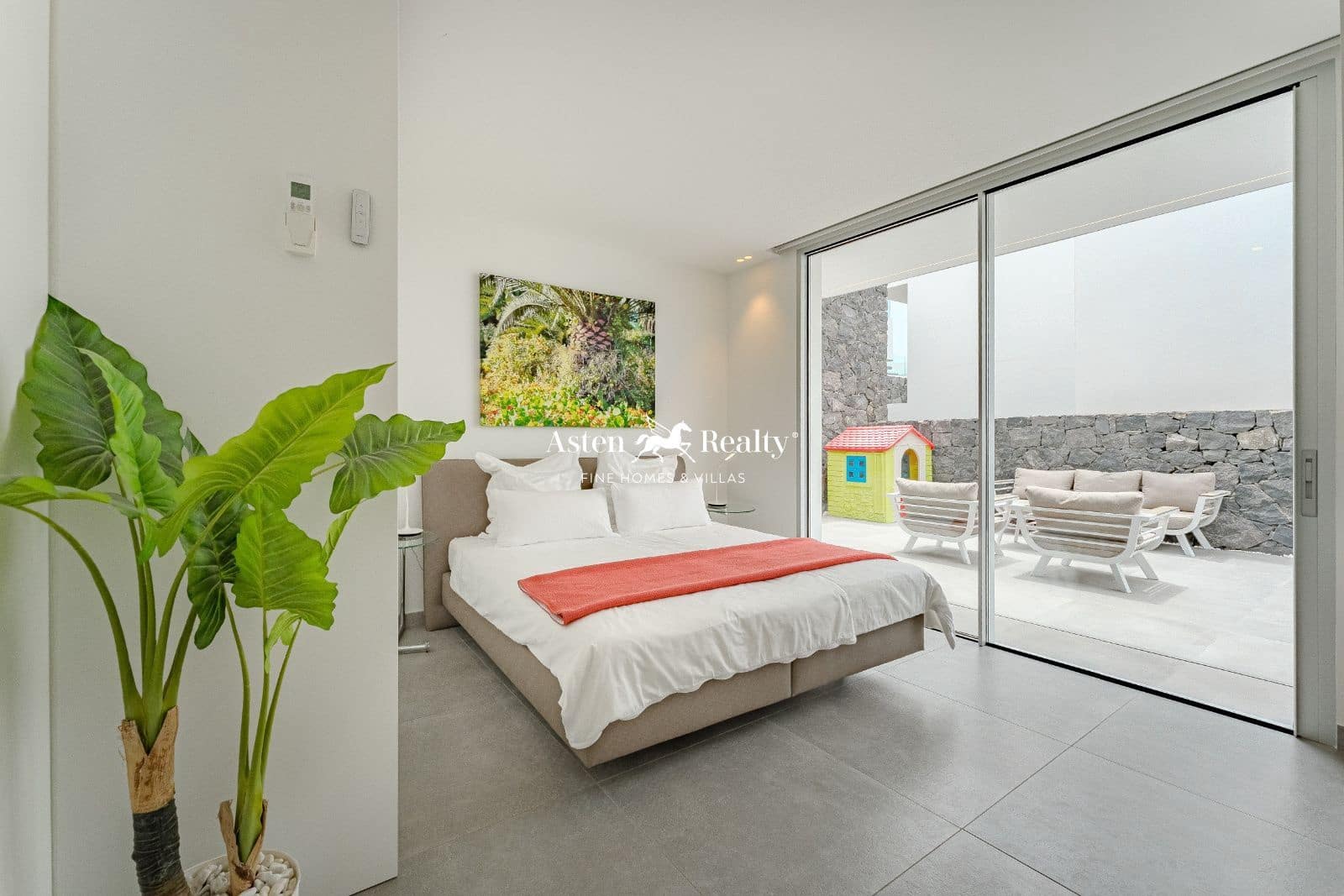 4 Zimmer Haus zu verkaufen in Callao Salvaje mit Pool Garage - 1.330.000 € (Ref: 8304797)