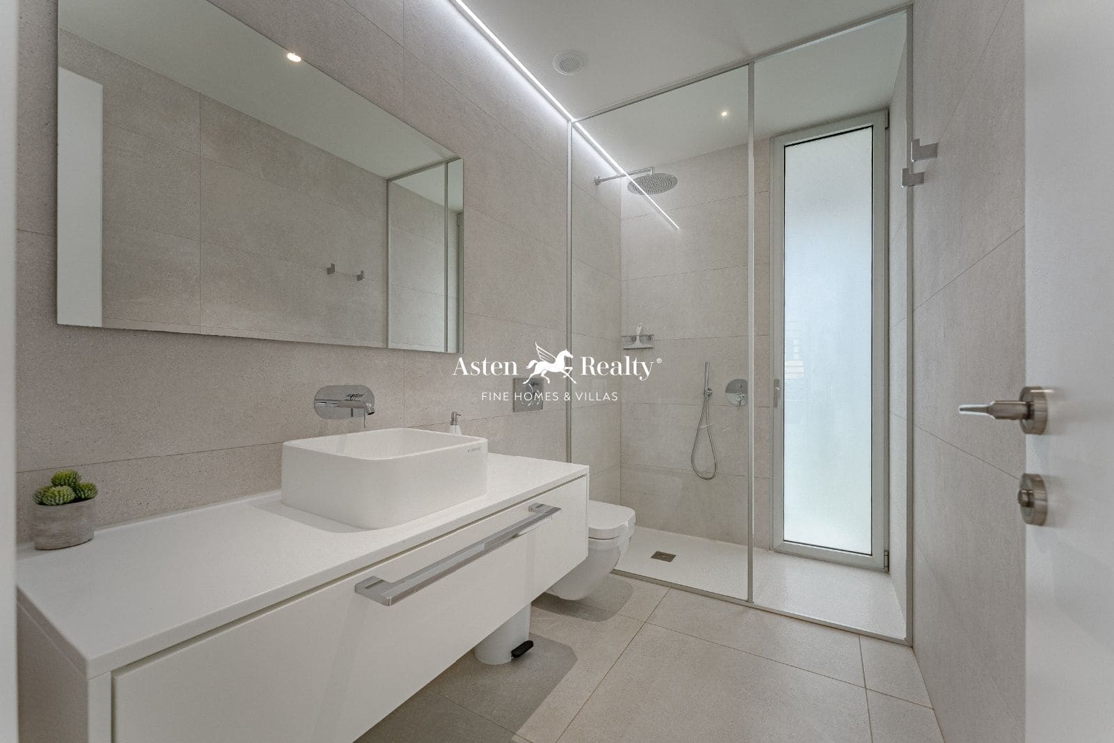 4 Zimmer Haus zu verkaufen in Callao Salvaje mit Pool Garage - 1.330.000 € (Ref: 8304797)