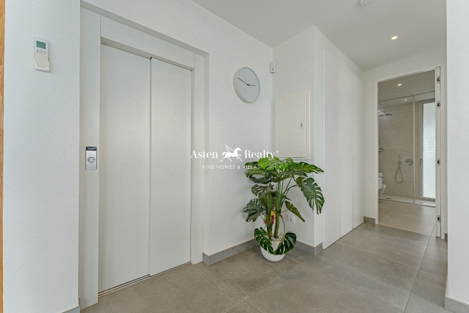 4 Zimmer Haus zu verkaufen in Callao Salvaje mit Pool Garage - 1.330.000 € (Ref: 8304797)