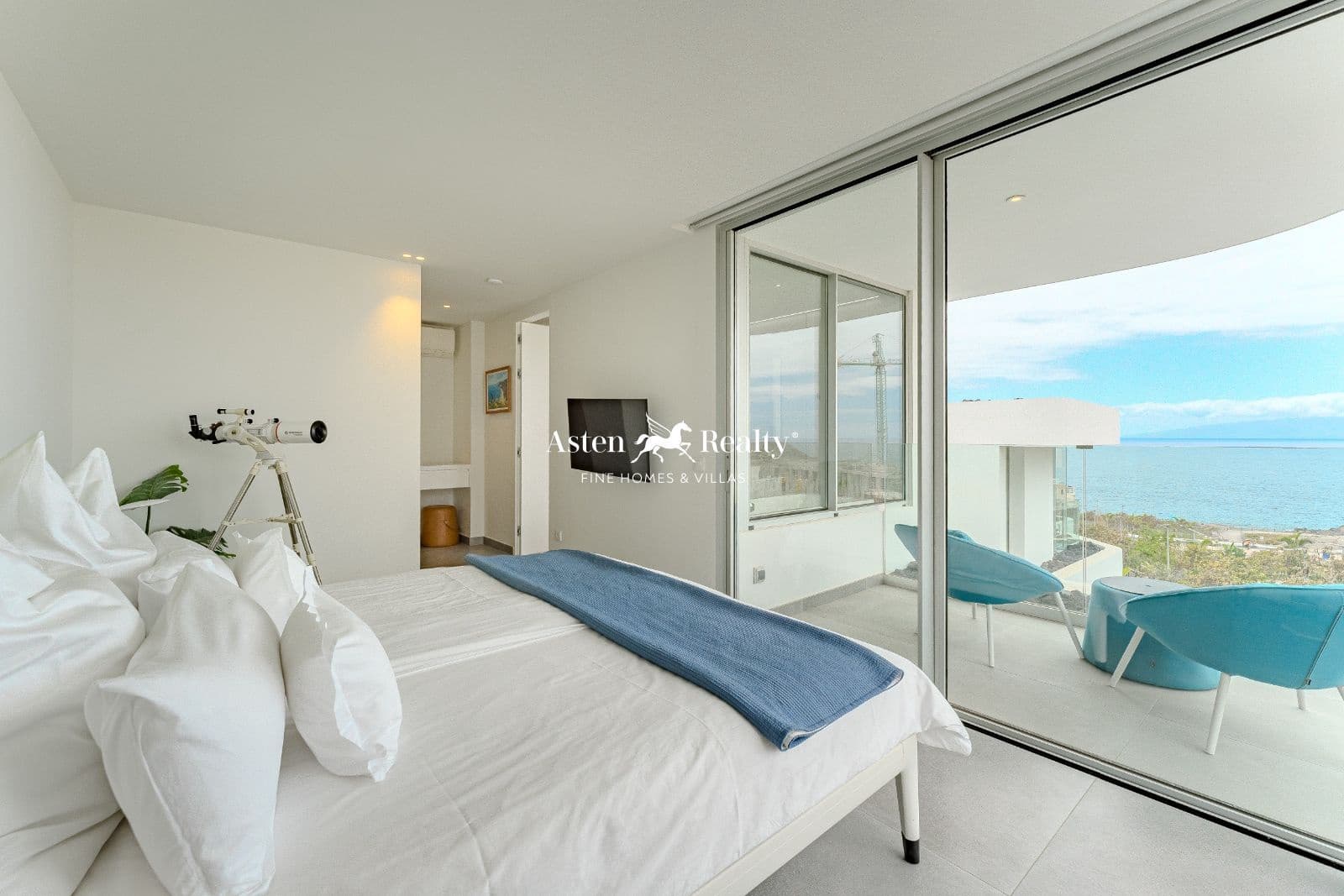 4 Zimmer Haus zu verkaufen in Callao Salvaje mit Pool Garage - 1.330.000 € (Ref: 8304797)