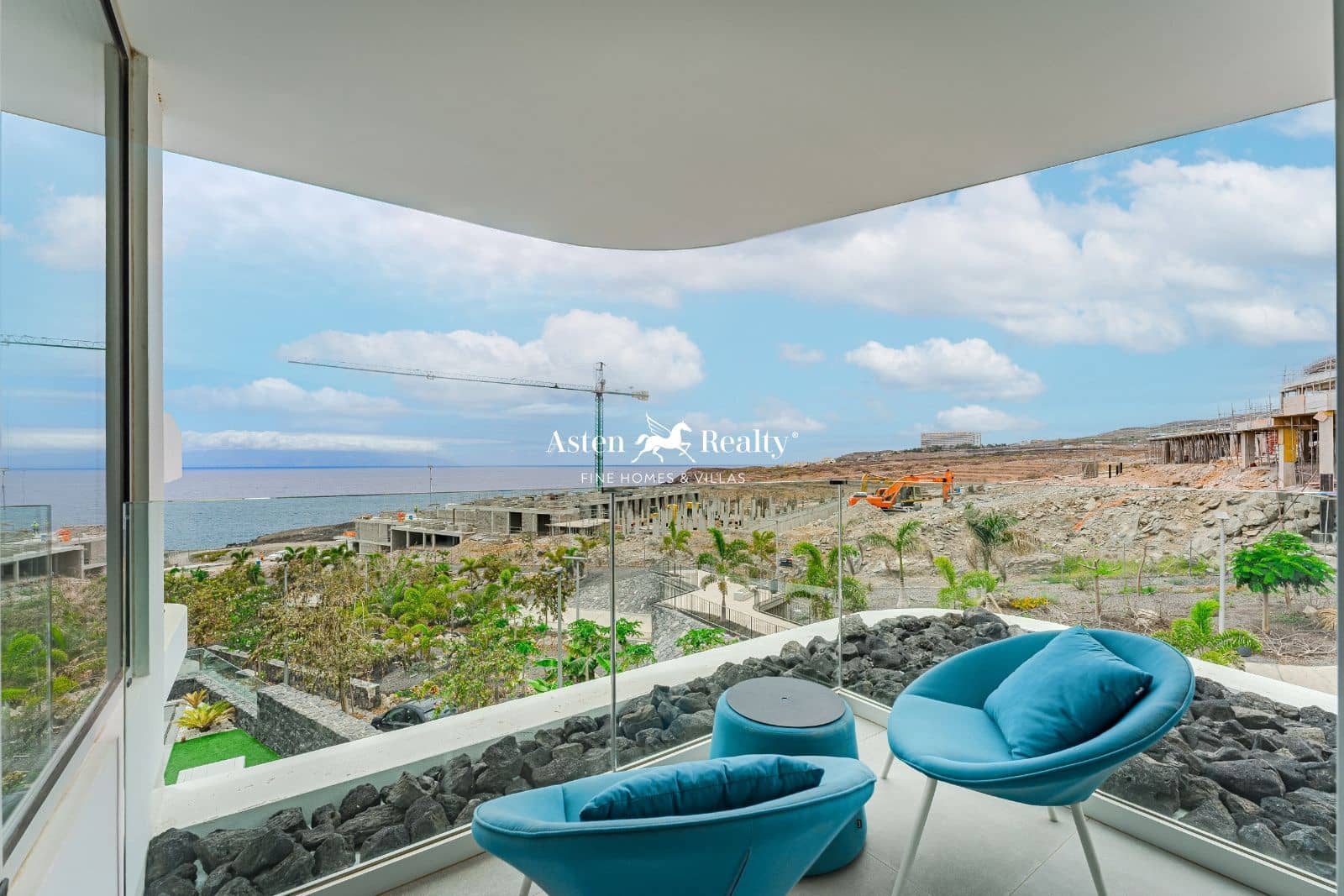 4 Zimmer Haus zu verkaufen in Callao Salvaje mit Pool Garage - 1.330.000 € (Ref: 8304797)