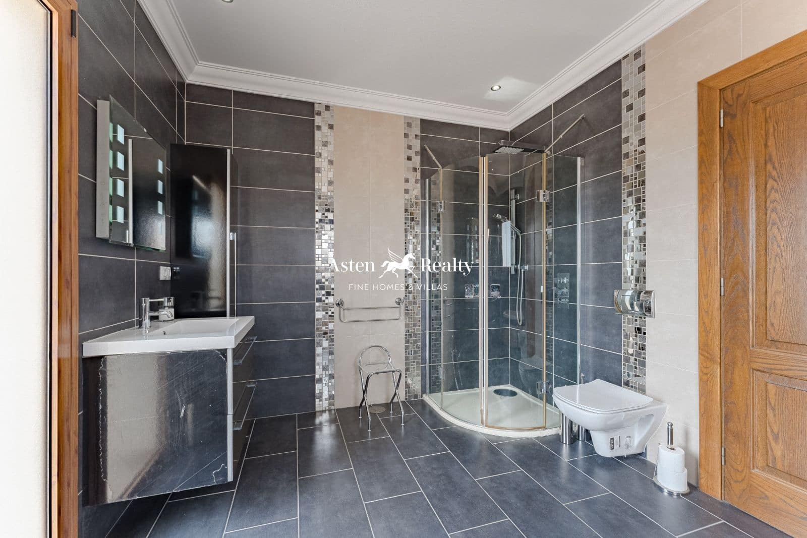 5 soveværelse Byhus til salg i La Caleta Adeje med swimmingpool garage - € 4.500.000 (Ref: 8307730)