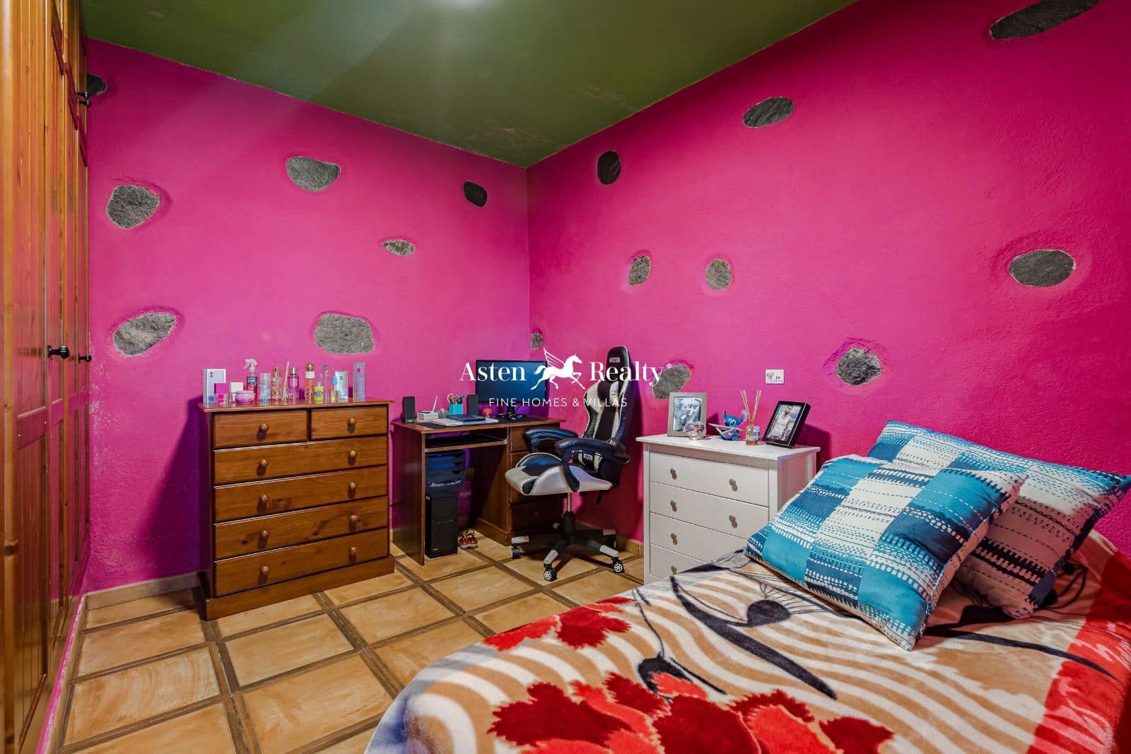 3 soveværelse Villa til salg i Los Realejos med garage - € 315.000 (Ref: 8322180)