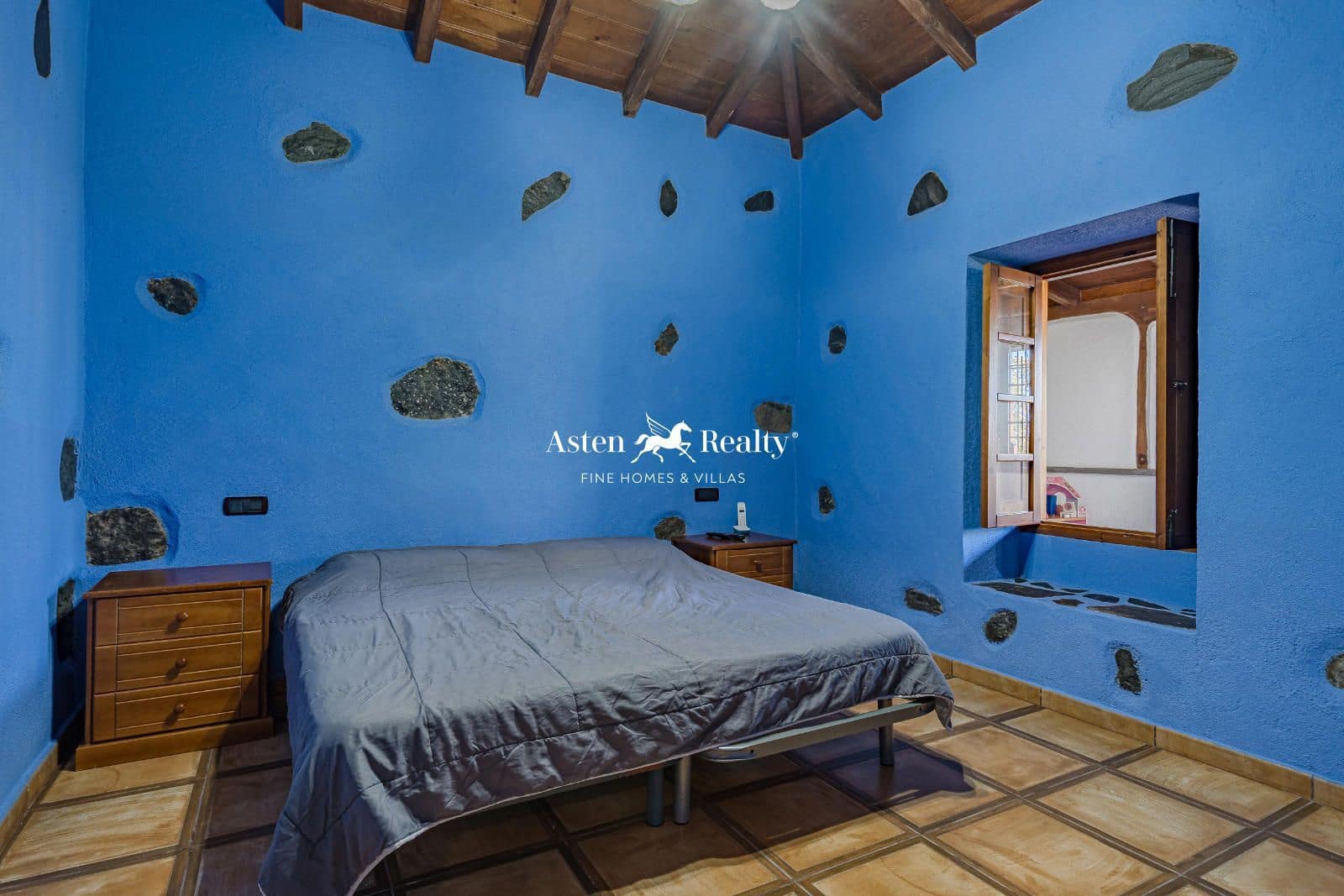 3 soveværelse Villa til salg i Los Realejos med garage - € 315.000 (Ref: 8322180)