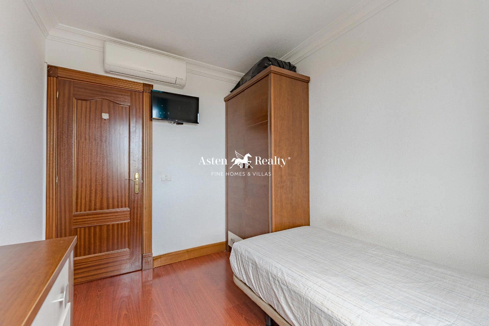 3 soveværelse Byhus til salg i Torviscas med garage - € 450.000 (Ref: 8343956)