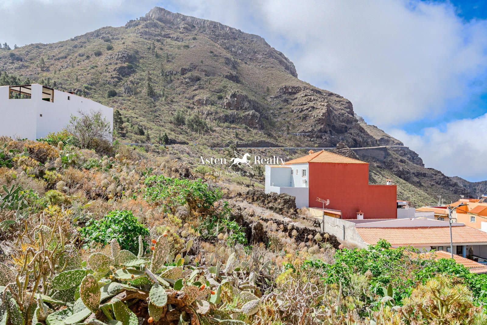 Terreno para Construção para venda em Santiago del Teide - 99 000 € (Ref: 8370023)