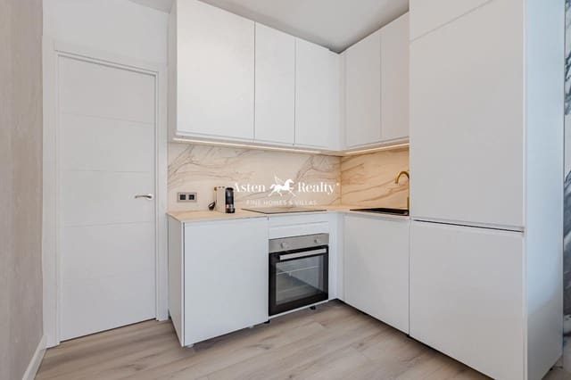 1 soveværelse Lejlighed til salg i San Eugenio Alto, Adeje - € 365.000 (Ref: 8371651)