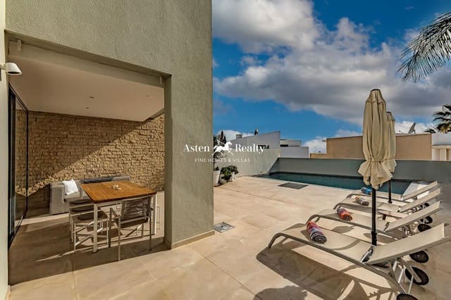 3 chambre Maison de Ville à vendre à La Caleta Adeje, Adeje avec piscine garage - 1 395 000 € (Ref: 8374070)