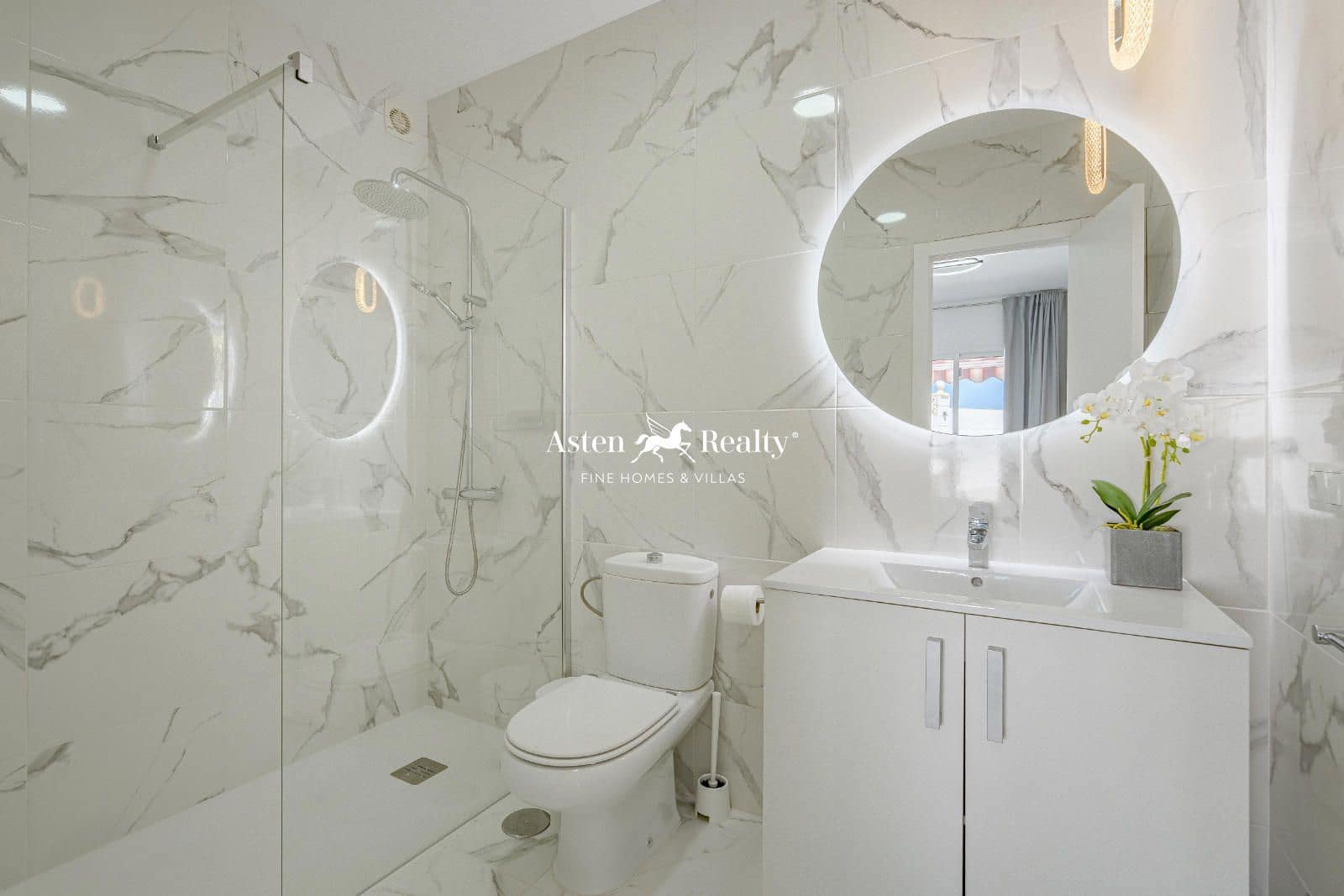 3 slaapkamer Huis te koop in Callao Salvaje met zwembad - € 730.000 (Ref: 8374821)