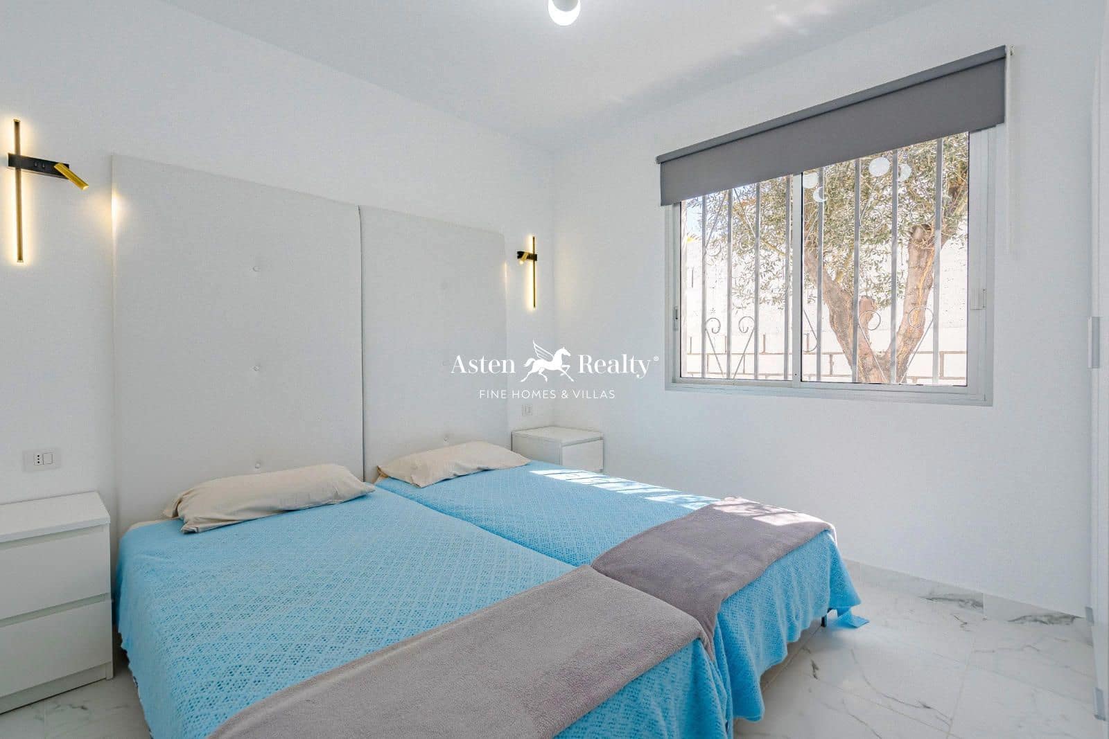 3 slaapkamer Huis te koop in Callao Salvaje met zwembad - € 730.000 (Ref: 8374821)