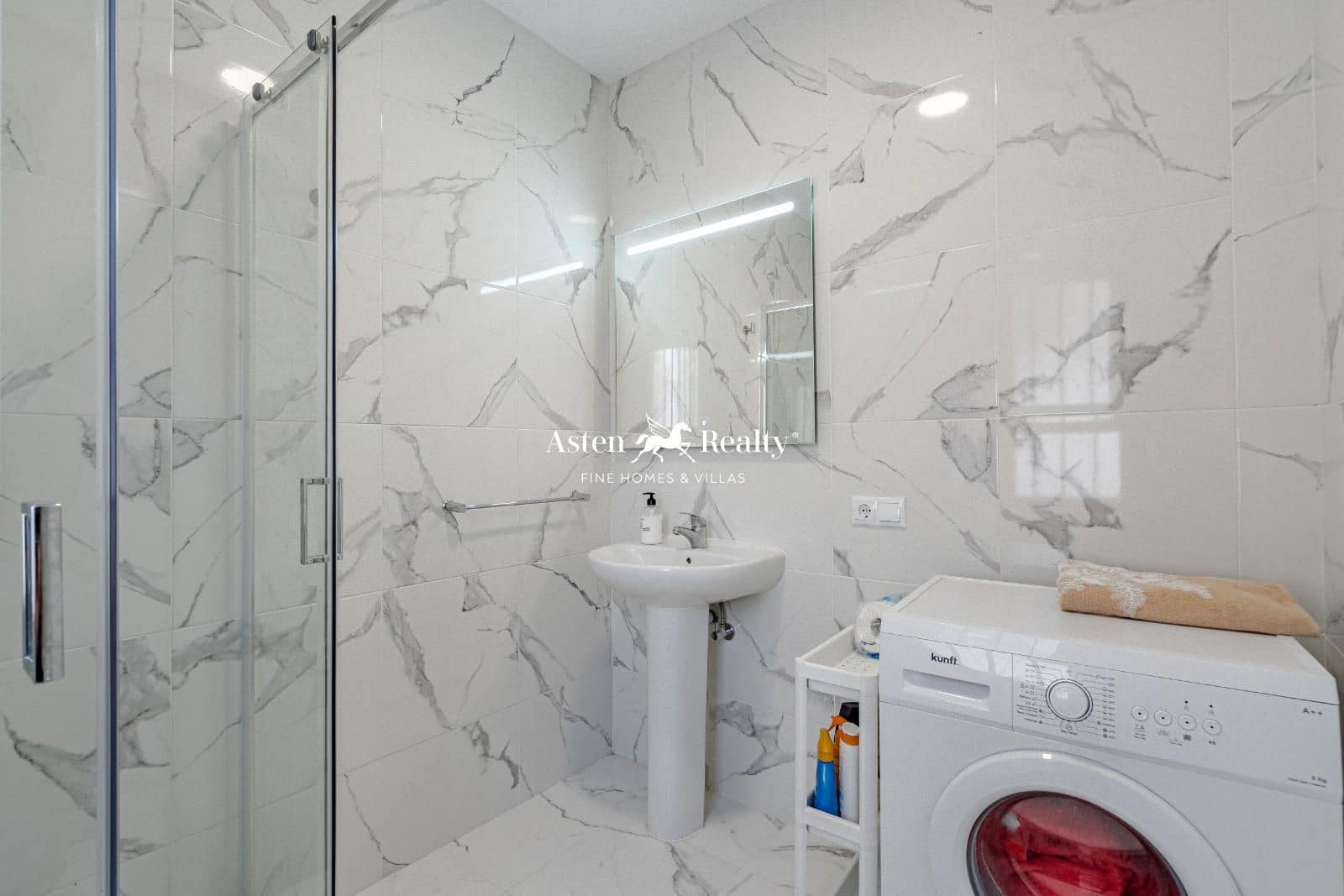 3 slaapkamer Huis te koop in Callao Salvaje met zwembad - € 730.000 (Ref: 8374821)