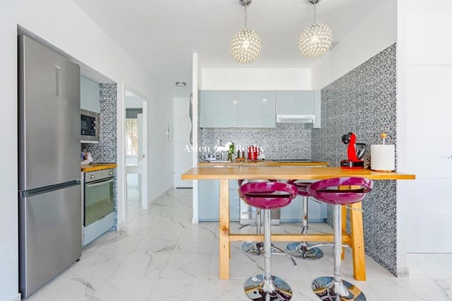 3 slaapkamer Huis te koop in Callao Salvaje, Adeje met zwembad - € 730.000 (Ref: 8374821)