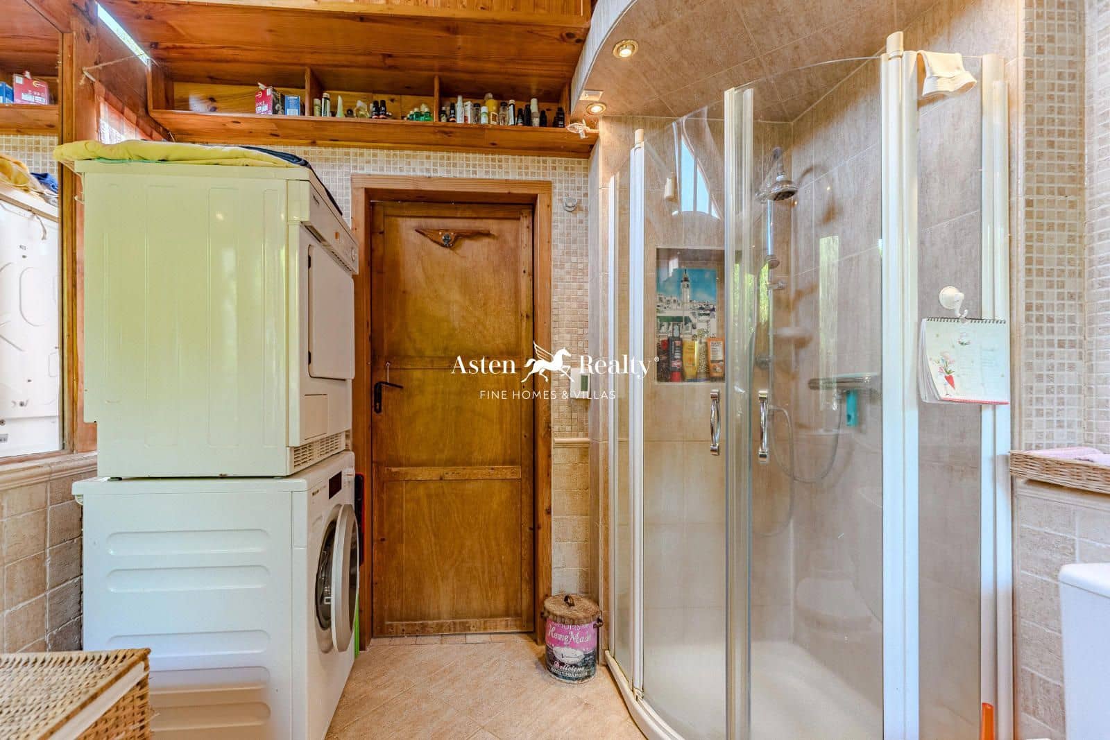 6 soveværelse Byhus til salg i Villa de Arico med garage - € 870.000 (Ref: 8438005)