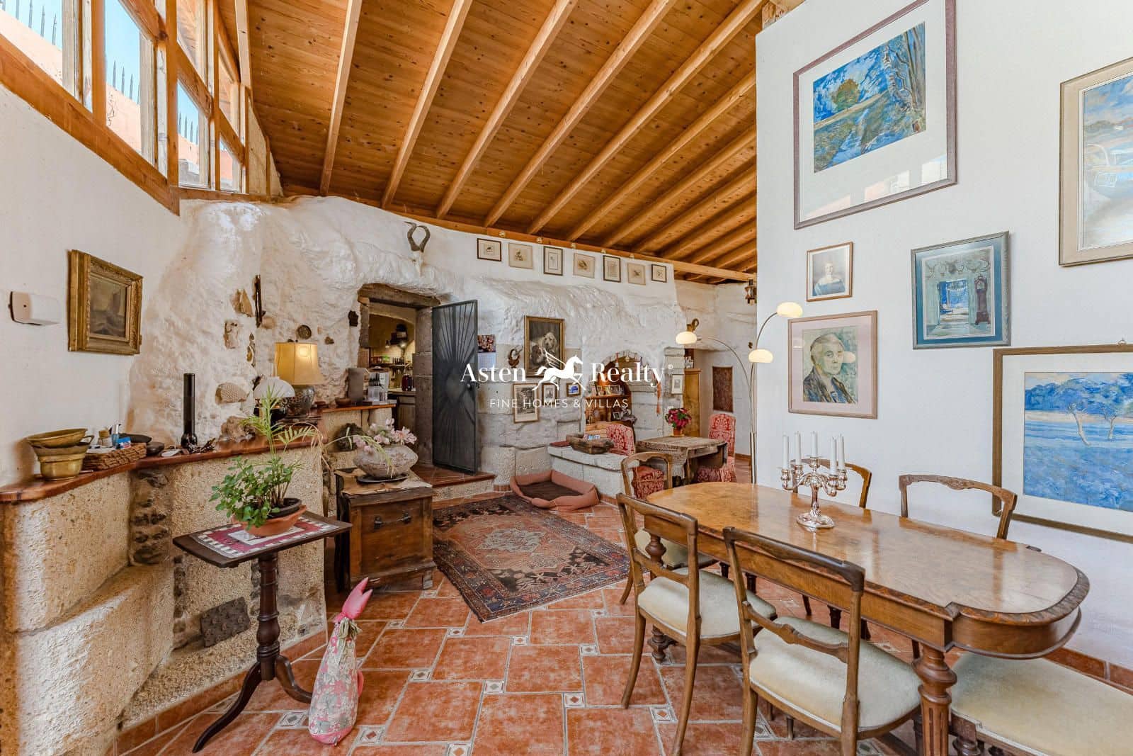 6 soveværelse Byhus til salg i Villa de Arico med garage - € 870.000 (Ref: 8438005)