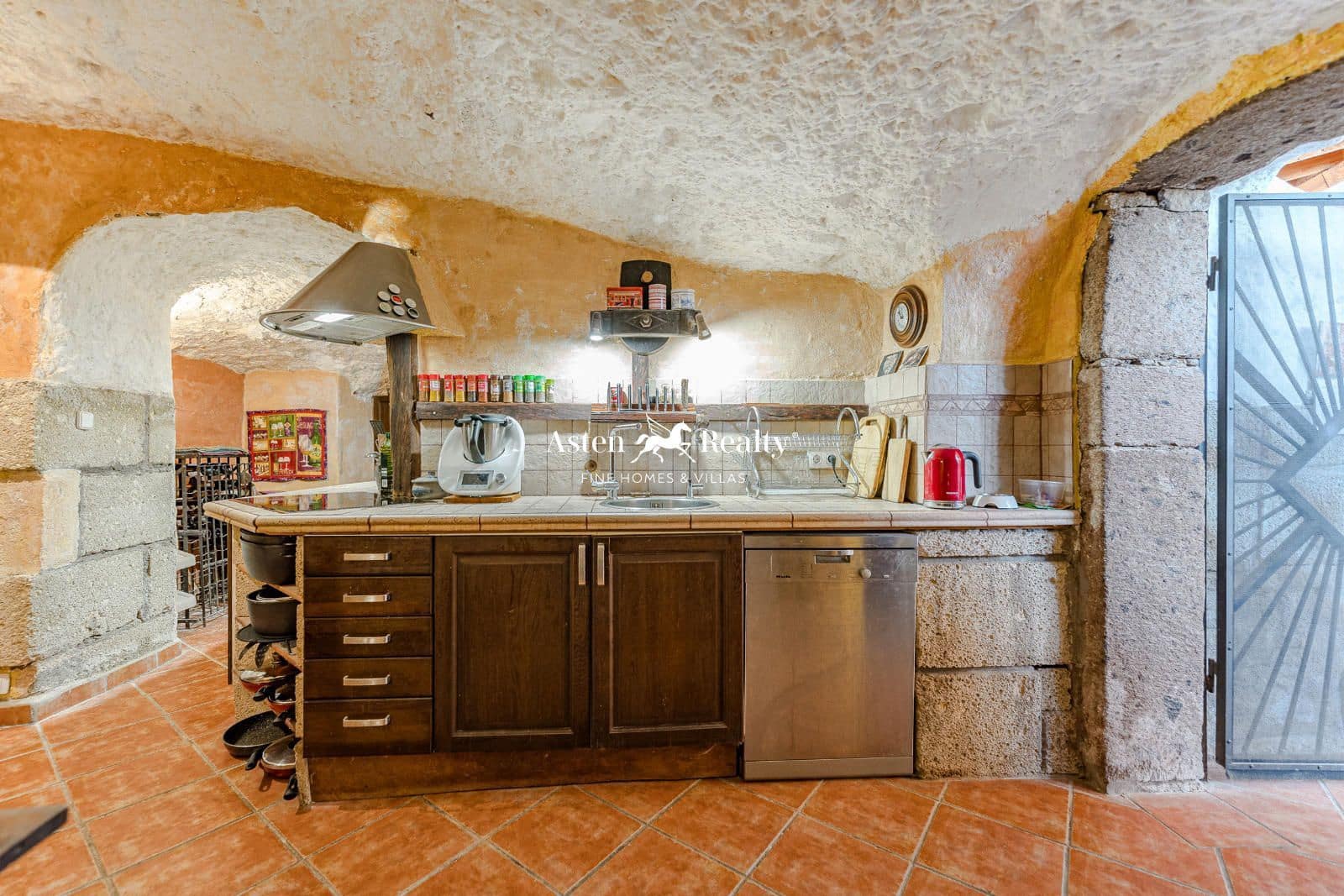 6 soveværelse Byhus til salg i Villa de Arico med garage - € 870.000 (Ref: 8438005)