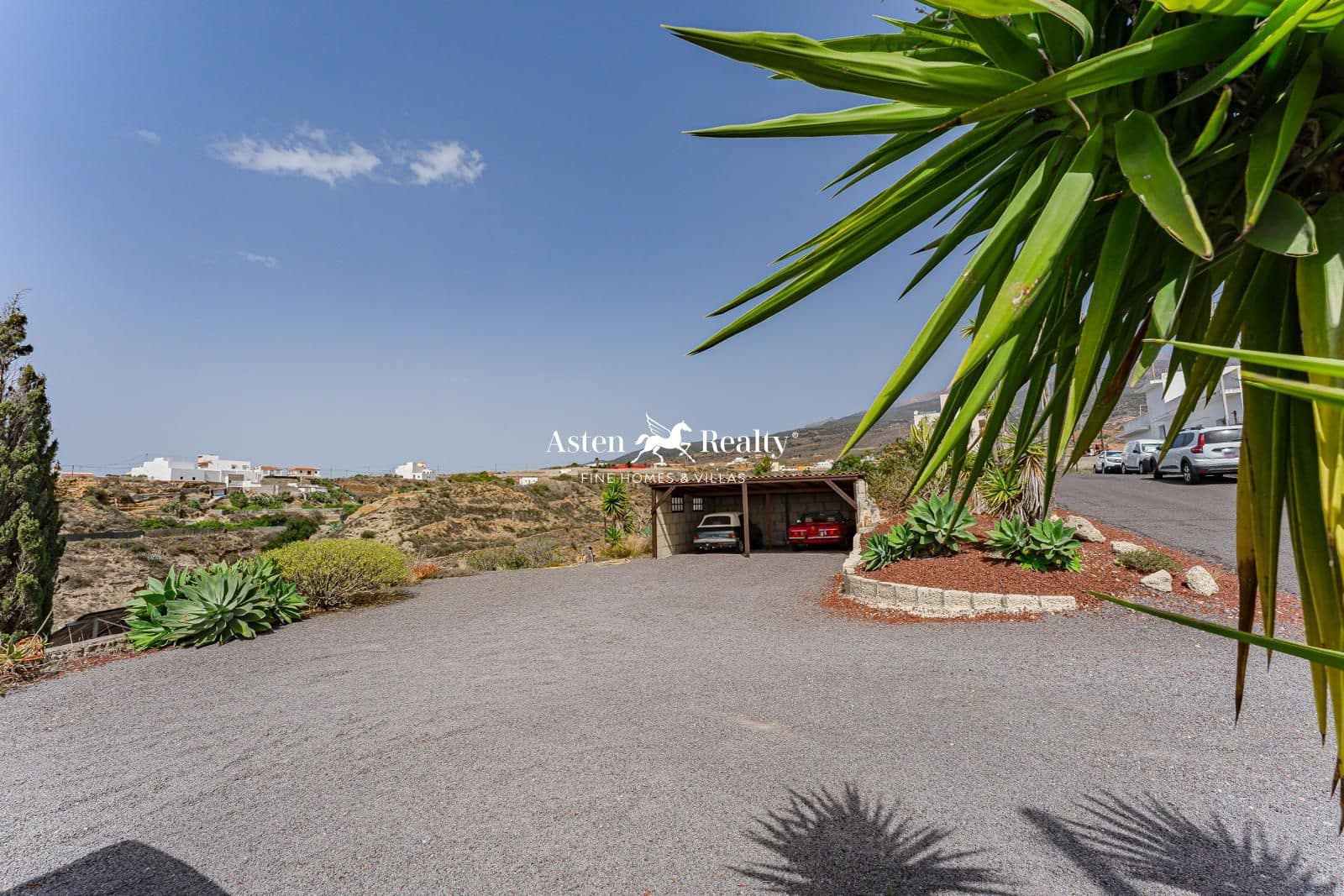 6 soveværelse Byhus til salg i Villa de Arico med garage - € 870.000 (Ref: 8438005)