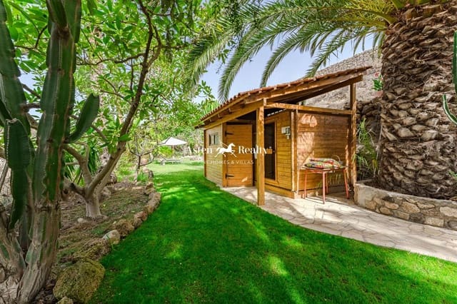 6 chambre Maison de Ville à vendre à Villa de Arico, Arico avec garage - 749 000 € (Ref: 8438005)