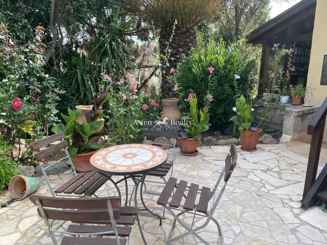 6 quarto Casa em Banda para venda em Villa de Arico, Arico com garagem - 780 000 € (Ref: 8438005)