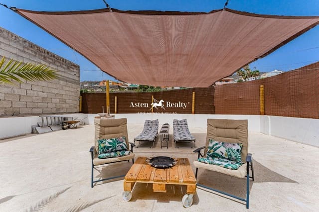 2 soveværelse Byhus til salg i Los Menores, Adeje med garage - € 328.000 (Ref: 8441223)