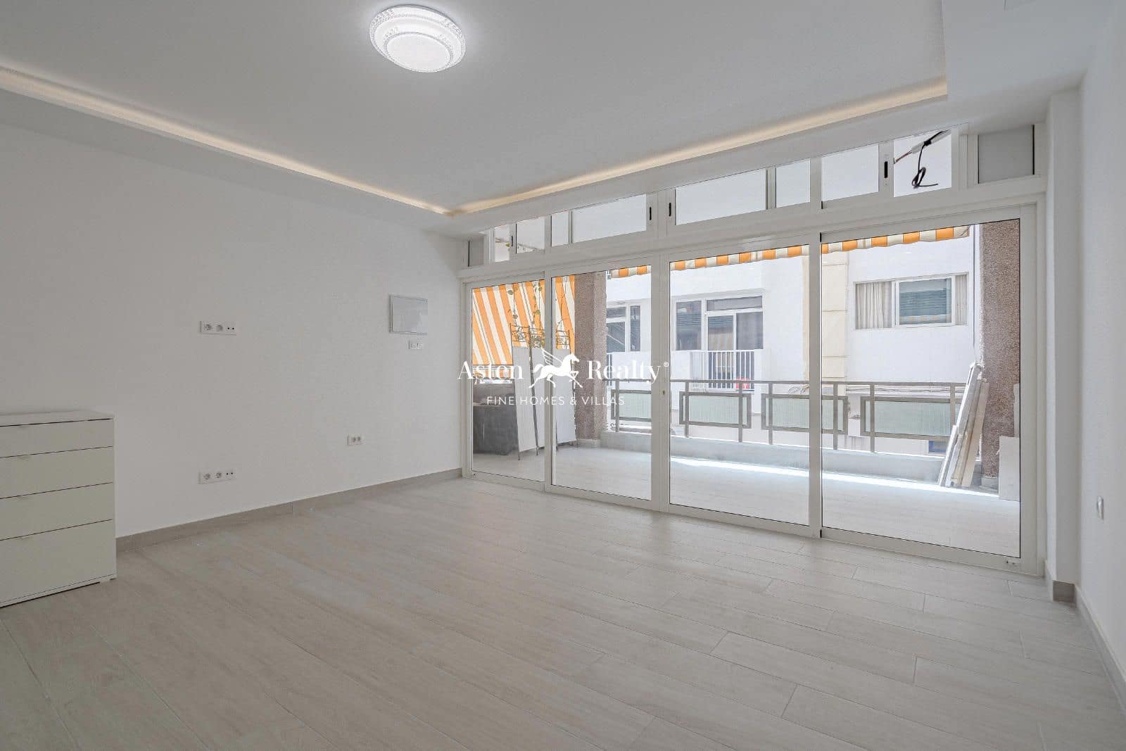 1 sypialnia Mieszkanie na sprzedaż w Los Cristianos - 259 000 € (Ref: 8460979)