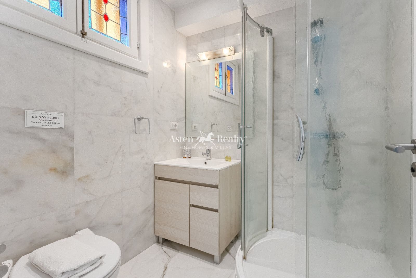 1 soverom Leilighet til salgs i Playa de las Americas med svømmebasseng - € 630 000 (Ref: 8471787)