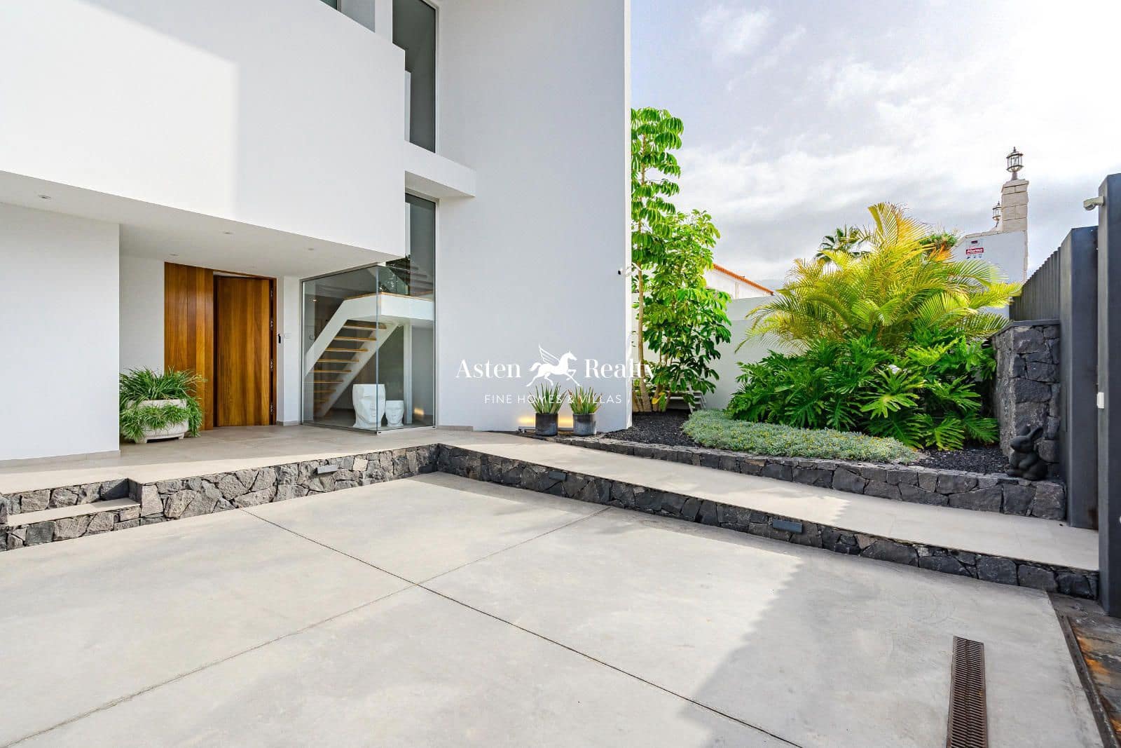 4 soveværelse Byhus til salg i Callao Salvaje med swimmingpool garage - € 2.500.000 (Ref: 8477261)