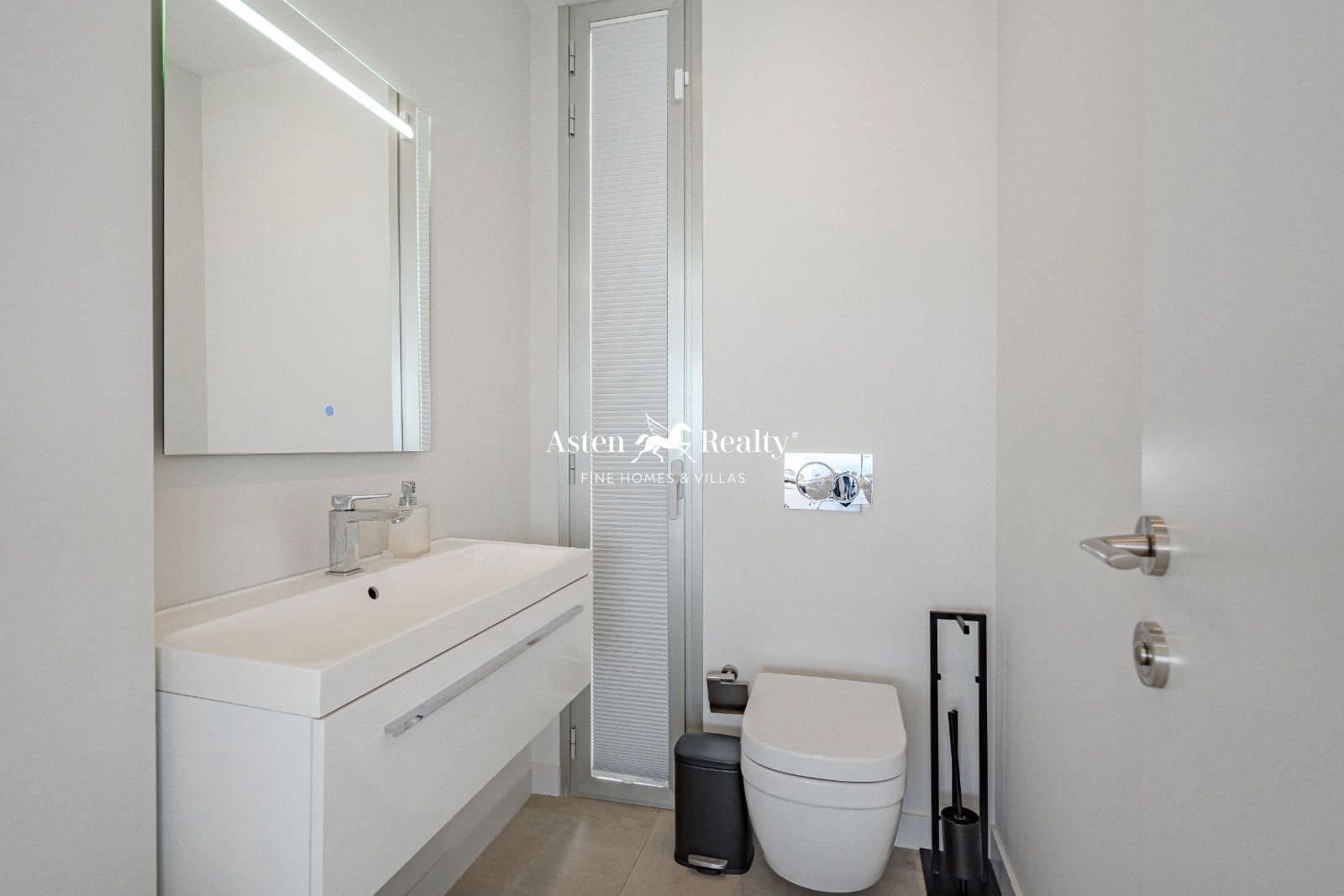 4 soveværelse Byhus til salg i Callao Salvaje med swimmingpool garage - € 2.500.000 (Ref: 8477261)