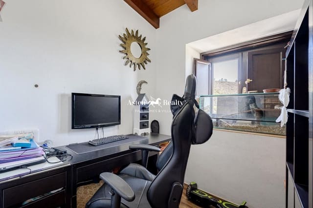 5 soveværelse Villa til salg i Guía de Isora med garage - € 545.000 (Ref: 8488432)