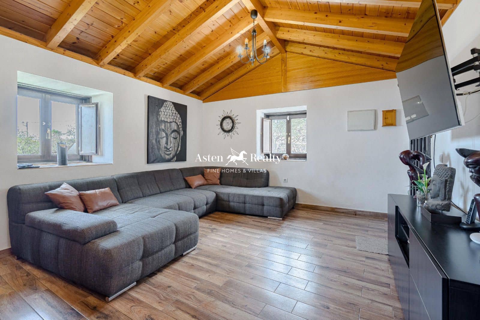 5 sypialnia Willa na sprzedaż w Guia de Isora z garażem - 545 000 € (Ref: 8488432)