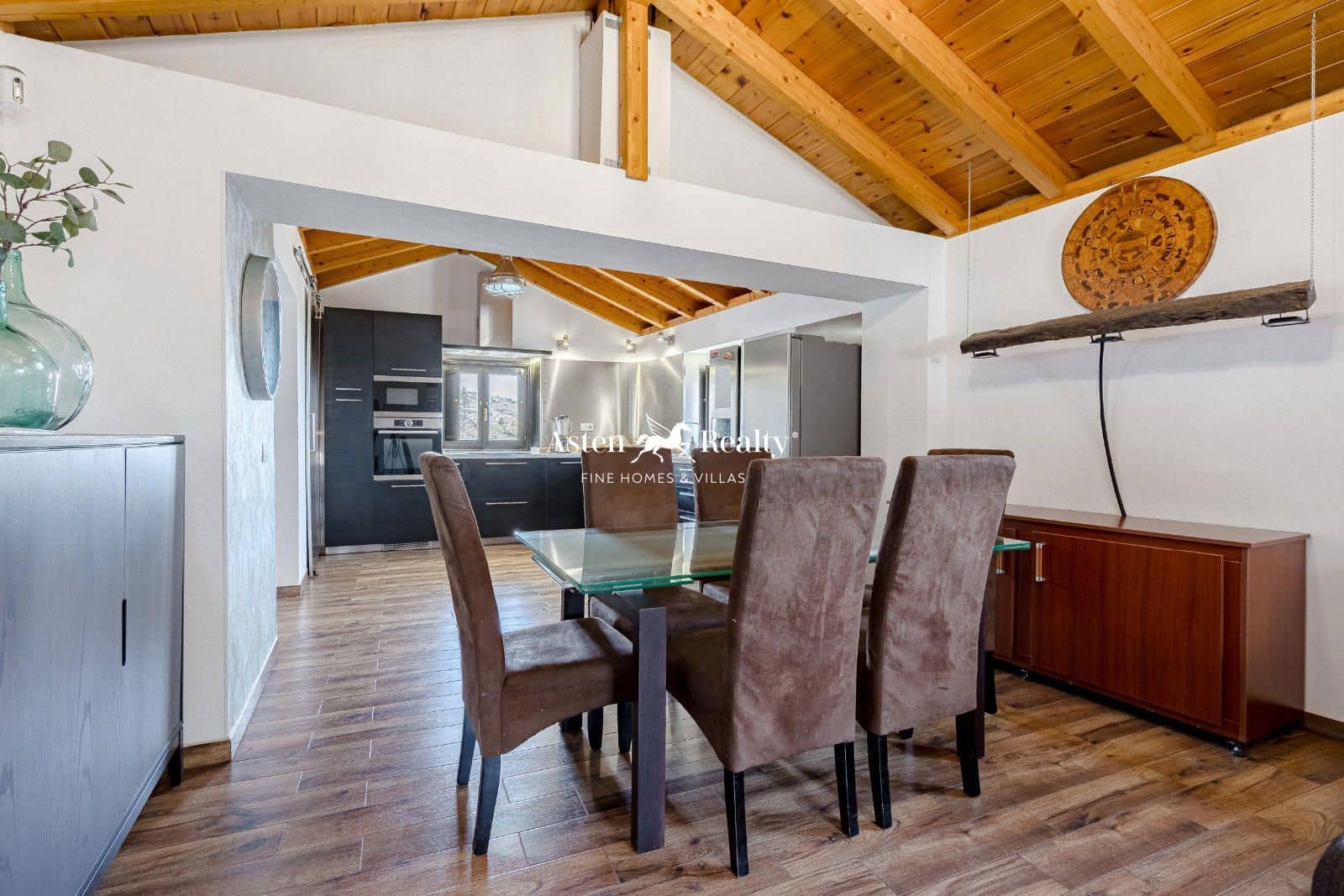 5 sypialnia Willa na sprzedaż w Guia de Isora z garażem - 545 000 € (Ref: 8488432)