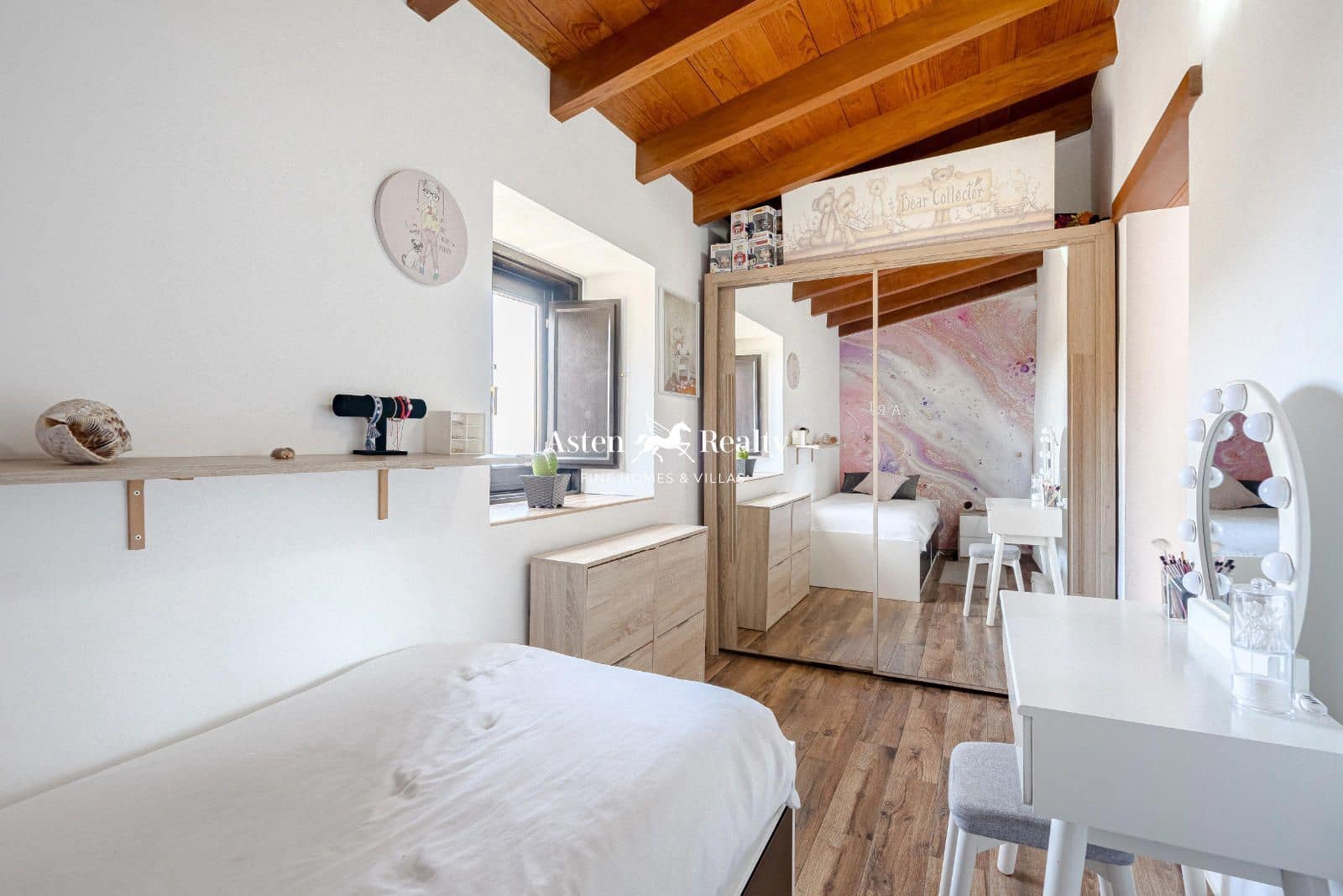 5 sypialnia Willa na sprzedaż w Guia de Isora z garażem - 545 000 € (Ref: 8488432)