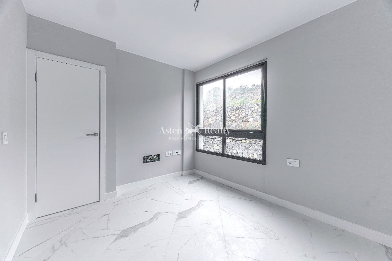 3 sypialnia Dom na sprzedaż w La Escalona z garażem - 390 000 € (Ref: 8493079)