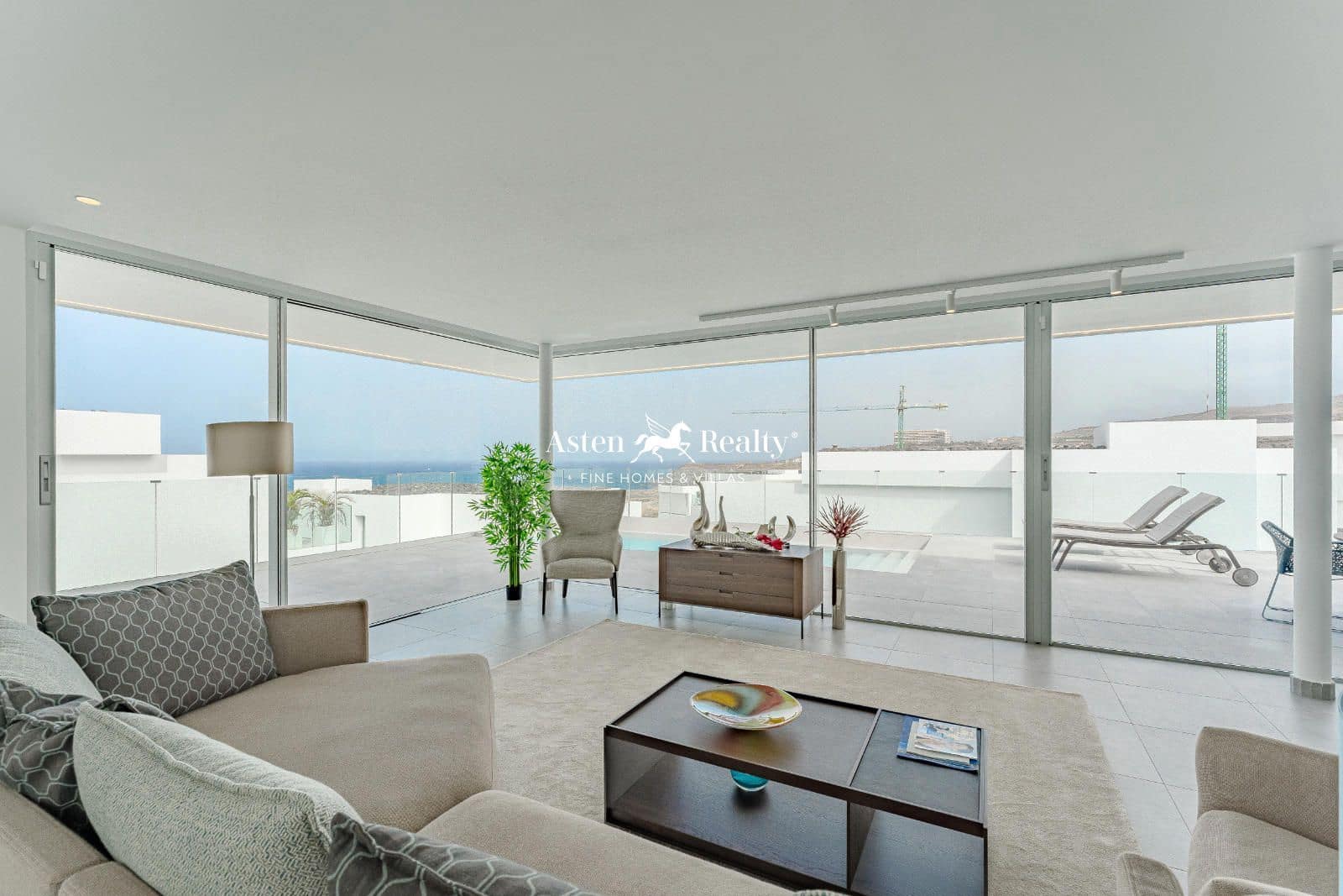 3 slaapkamer Huis te koop in Callao Salvaje met zwembad garage - € 1.590.000 (Ref: 8494232)