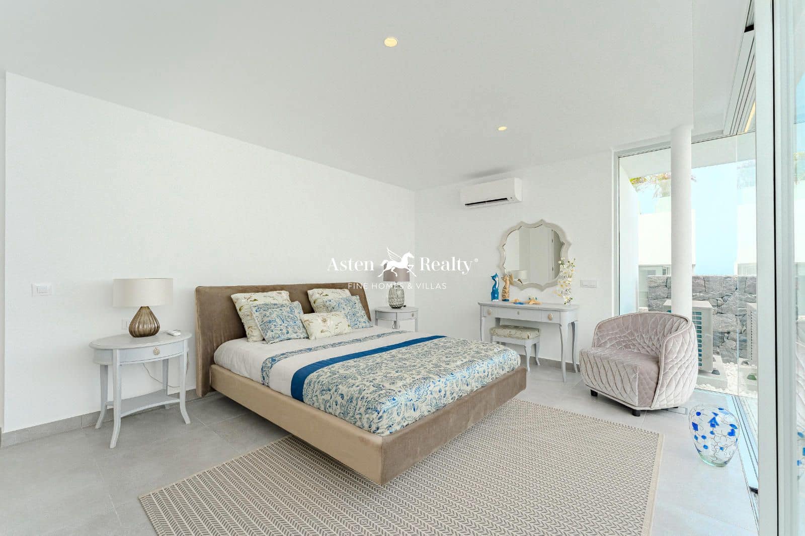 3 slaapkamer Huis te koop in Callao Salvaje met zwembad garage - € 1.590.000 (Ref: 8494232)