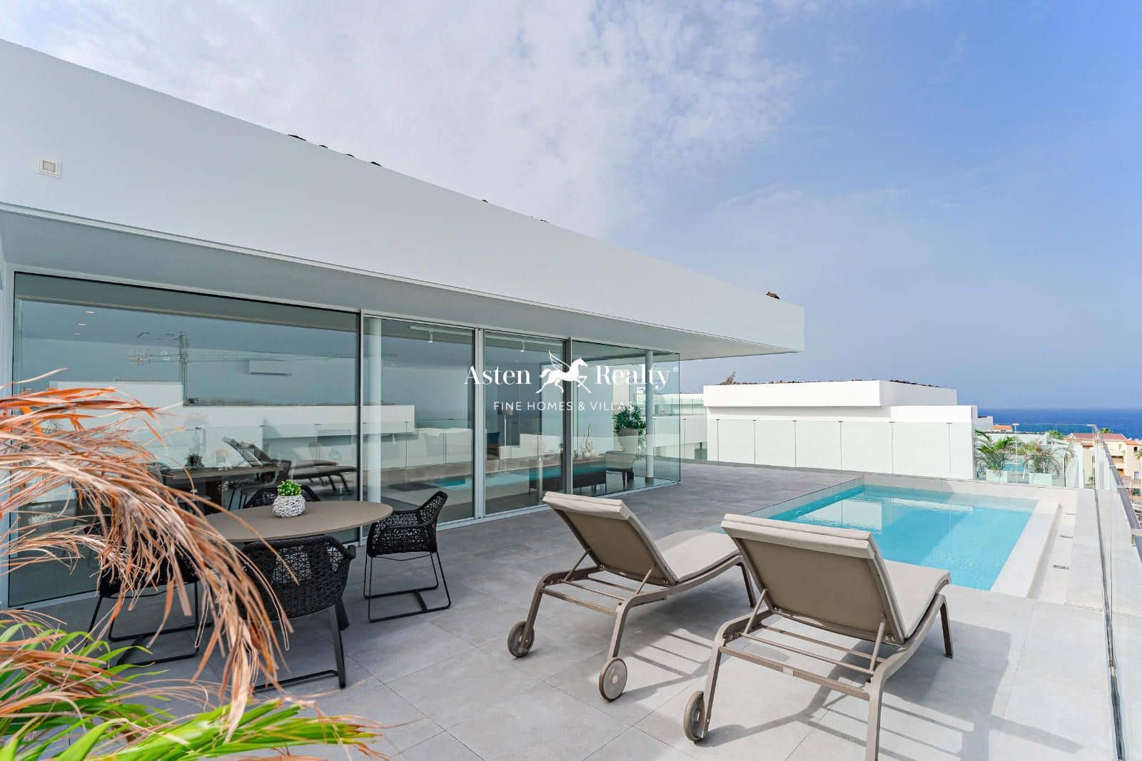 3 slaapkamer Huis te koop in Callao Salvaje met zwembad garage - € 1.590.000 (Ref: 8494232)