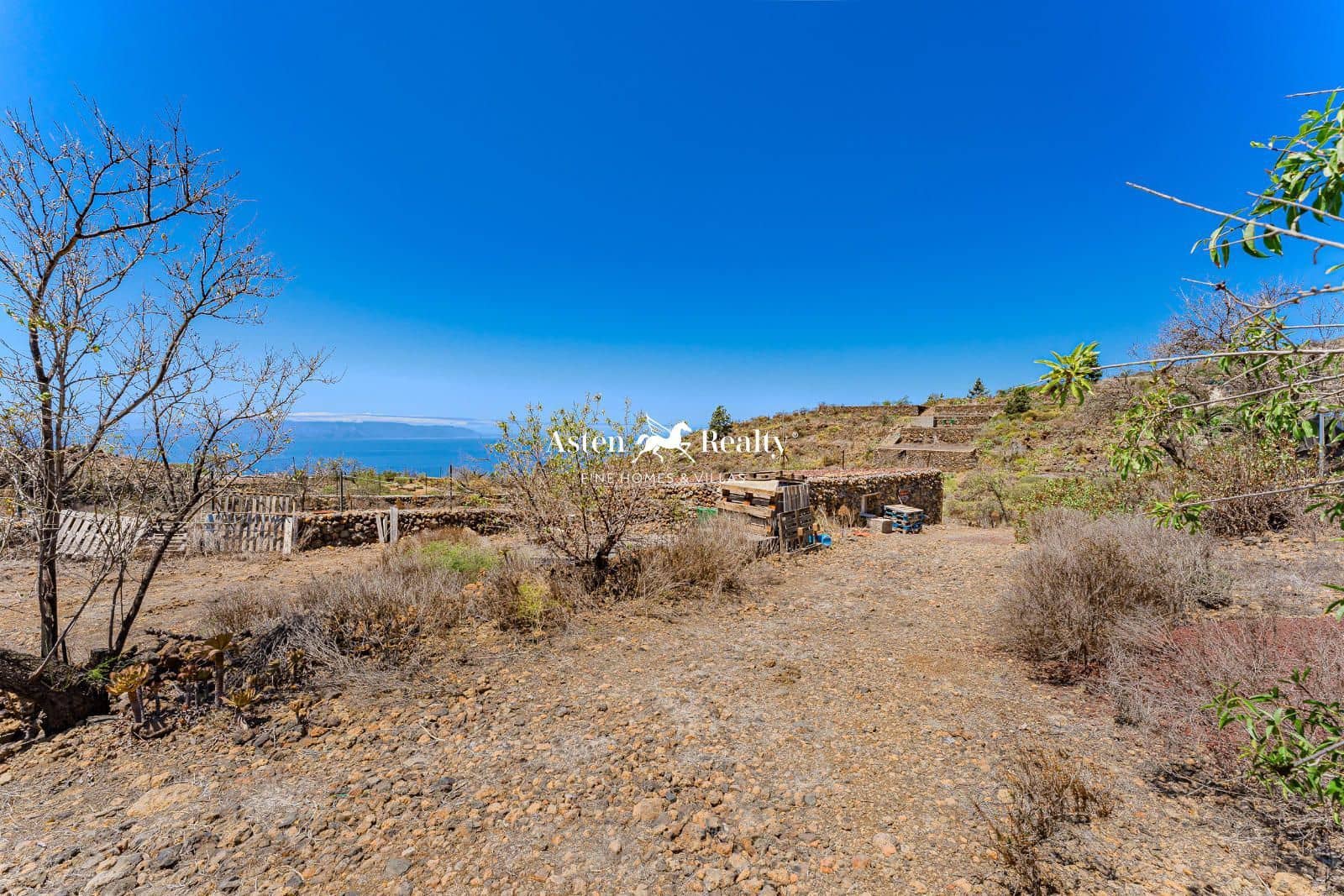 Building Plot for sale in Chio - € 108,000 (Ref: 8497803)