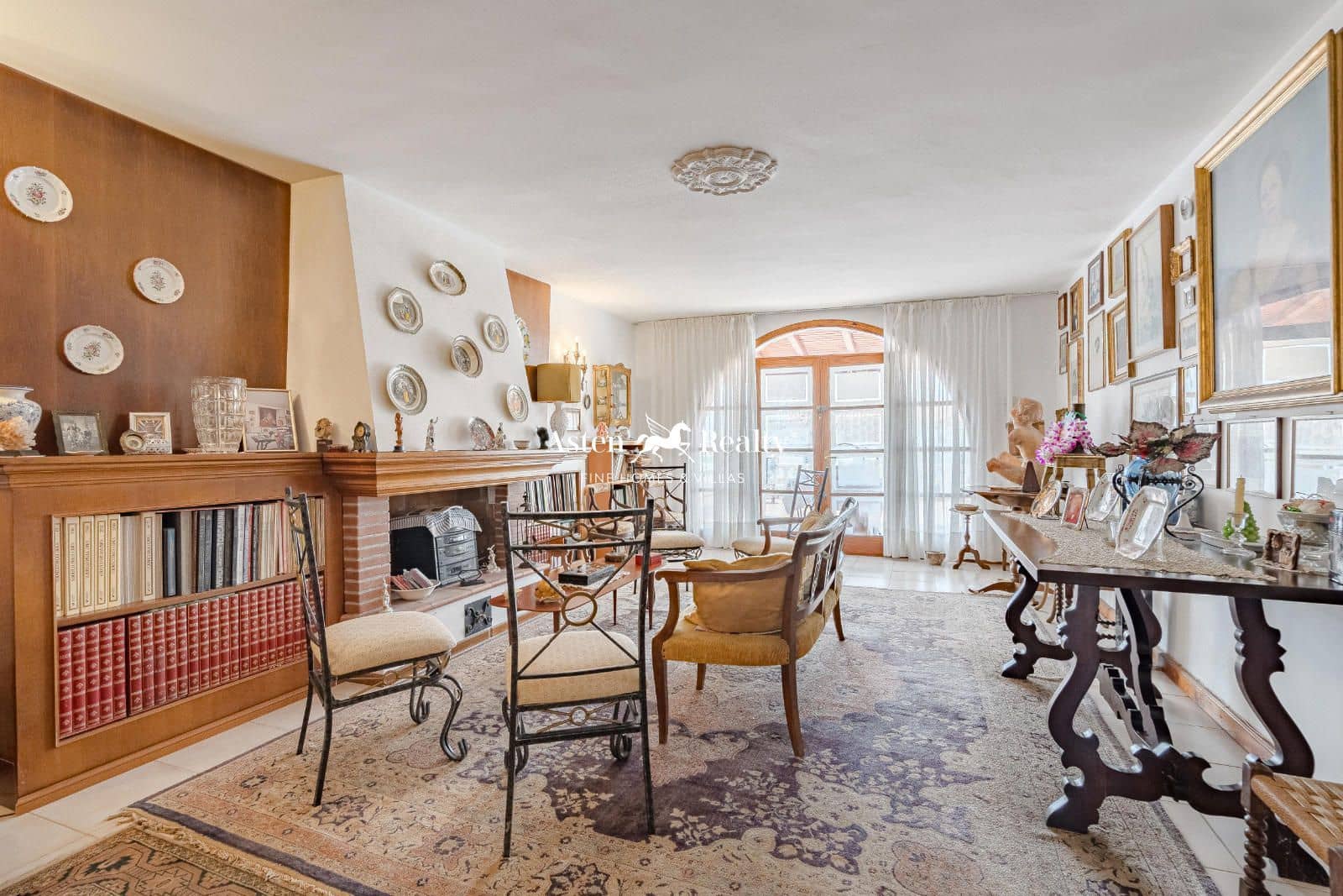 3 soveværelse Byhus til salg i Callao Salvaje med swimmingpool garage - € 520.000 (Ref: 8506965)