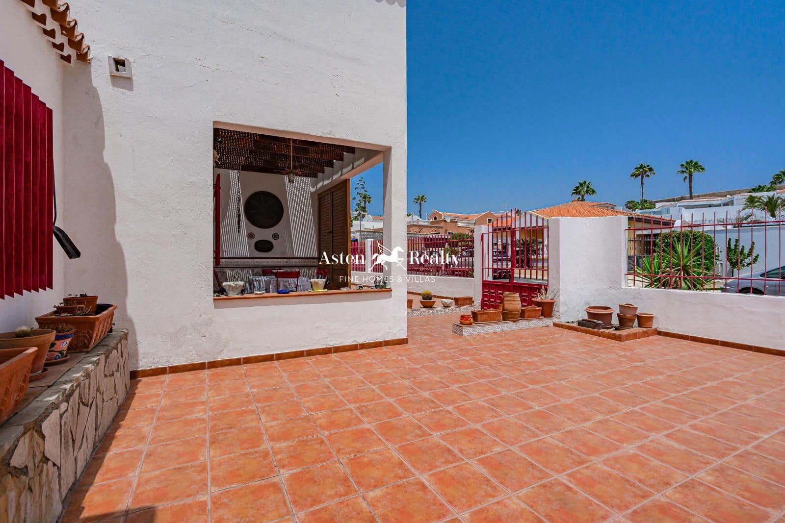 3 soveværelse Byhus til salg i Callao Salvaje med swimmingpool garage - € 520.000 (Ref: 8506965)