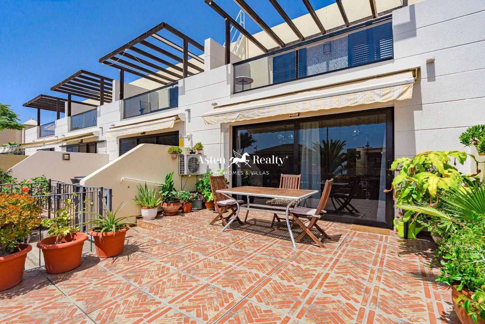 3 sovrum Hus till salu i Adeje med garage - 550 000 € (Ref: 8517251)