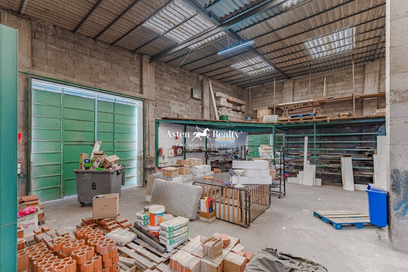 Virksomhed til salg i Alcala - € 480.000 (Ref: 8537739)