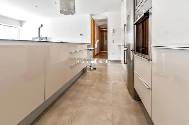 2 slaapkamer Flat te koop in La Caleta Adeje, Adeje met zwembad garage - € 1.270.000 (Ref: 8537741)