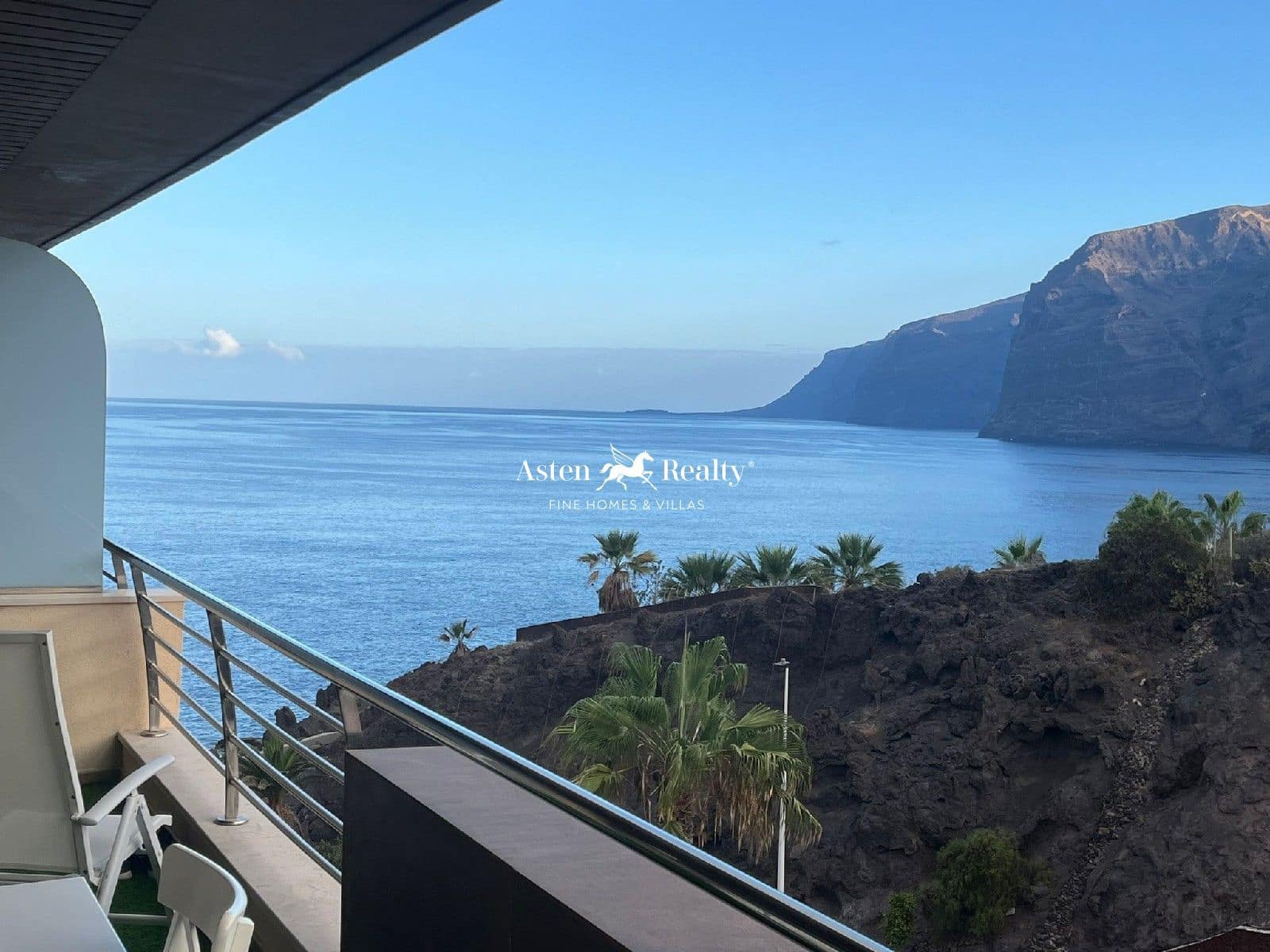 3 soveværelse Penthouse til salg i Puerto Santiago med swimmingpool garage - € 550.000 (Ref: 8541613)