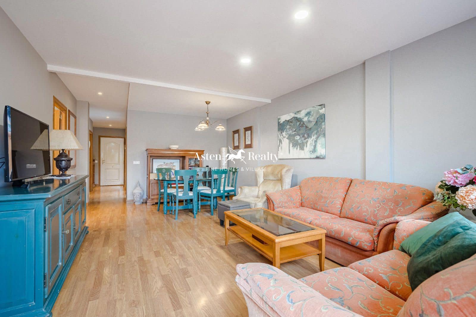 3 slaapkamer Flat te koop in Los Cristianos met zwembad garage - € 495.000 (Ref: 8548345)