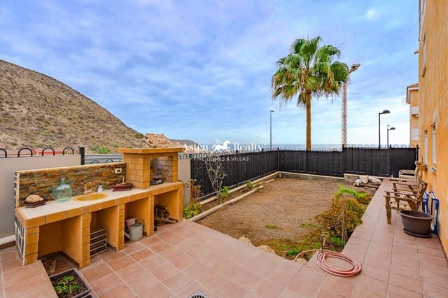 3 slaapkamer Flat te koop in Los Cristianos, Arona met zwembad garage - € 495.000 (Ref: 8548345)