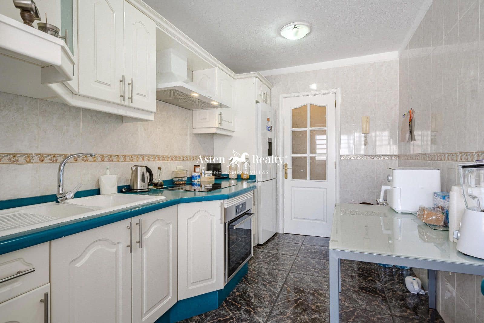 3 chambre Appartement à vendre à Costa Adeje avec piscine garage - 385 000 € (Ref: 8548346)