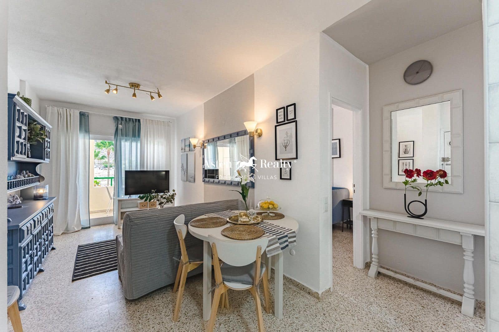 1 soveværelse Lejlighed til salg i Los Cristianos med swimmingpool - € 310.000 (Ref: 8556217)