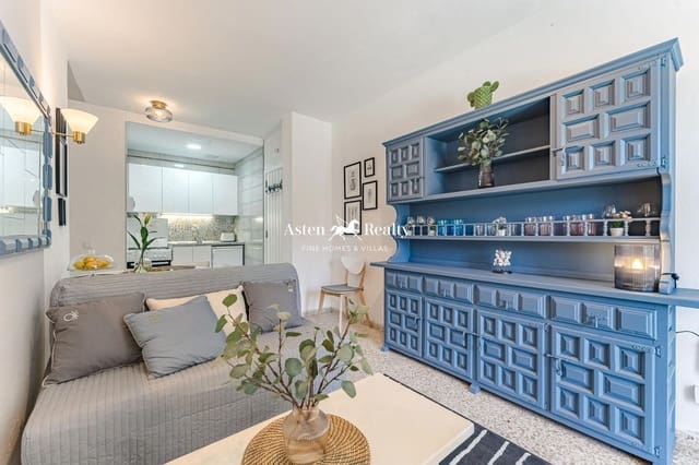 1 camera da letto Appartamento in vendita in Los Cristianos, Arona con piscina - 310.000 € (Rif: 8556217)