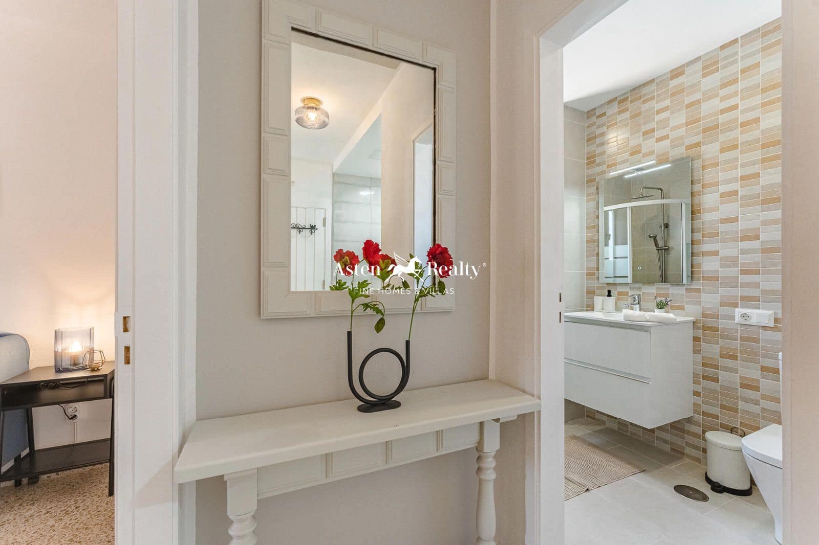 1 soveværelse Lejlighed til salg i Los Cristianos med swimmingpool - € 310.000 (Ref: 8556217)