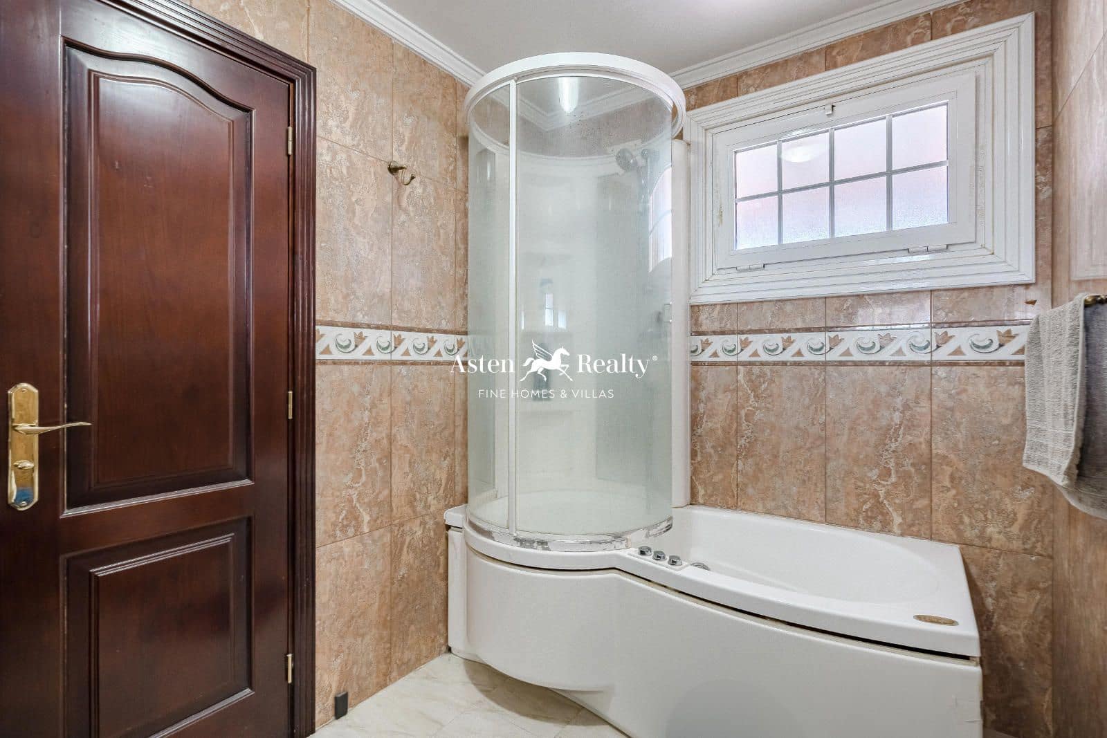 3 chambre Maison de Ville à vendre à Adeje avec piscine garage - 656 000 € (Ref: 8560767)