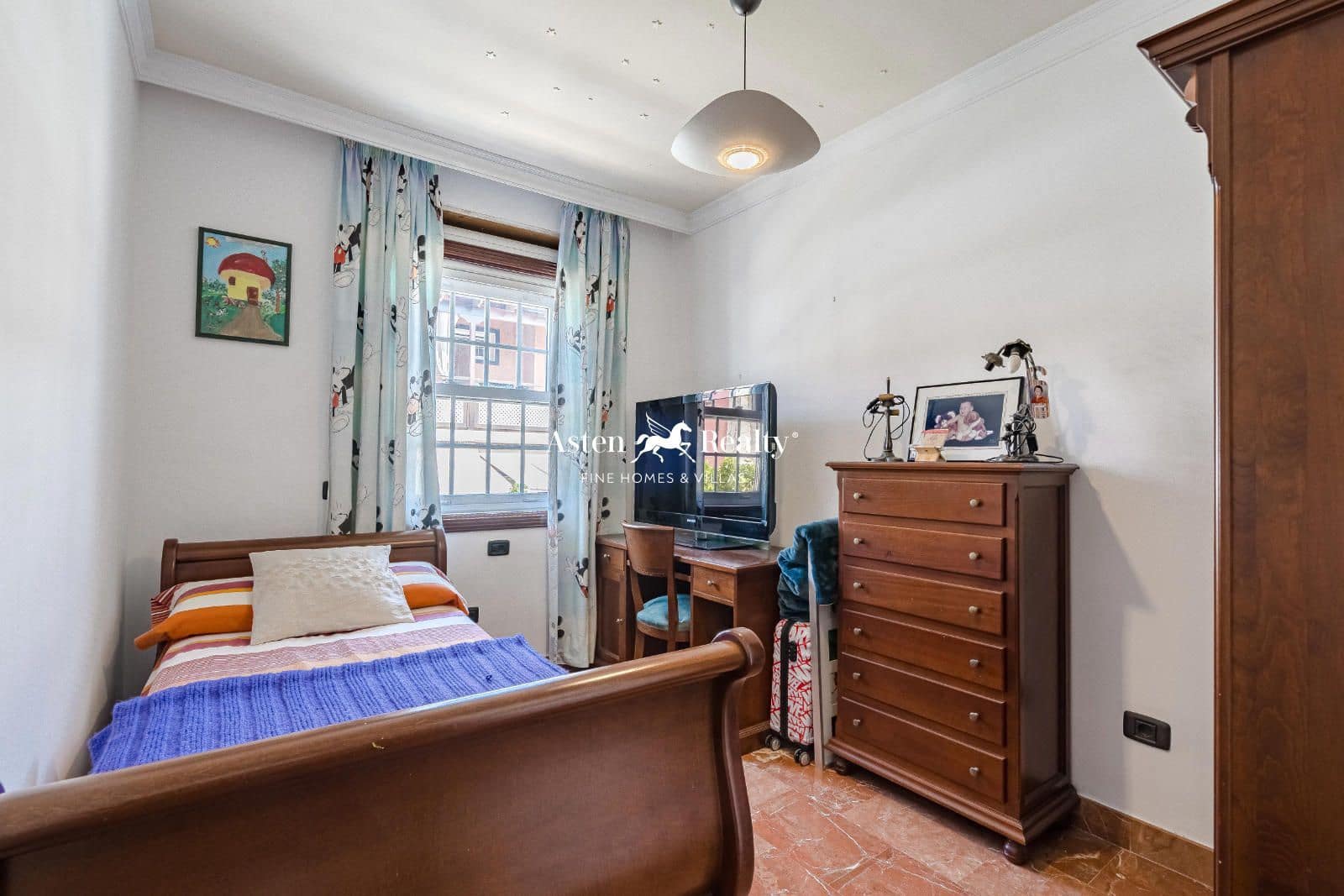 3 chambre Maison de Ville à vendre à Adeje avec piscine garage - 656 000 € (Ref: 8560767)